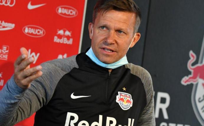 Spielt mit seinem Team in der Champions League: RB-Salzburg-Trainer Jesse Marsch. Foto: Barbara Gindl/APA/dpa