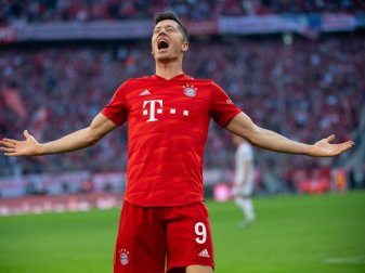 Bayern-Stürmer Robert Lewandowski ist Europas Fußballer des Jahres. Foto: Sven Hoppe/dpa