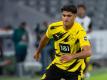 Darf auf seinen ersten Einsatz in der deutschen Fußball-Nationalmannschaft hoffen: Mahmoud Dahoud vom BVB spielt den Ball. Foto: Sven Hoppe/dpa