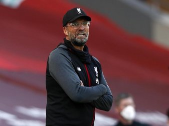 Jürgen Klopp sorgt sich um die Nationalspieler des FC Liverpool vor den anstehenden Länderspielreisen. Foto: Clive Brunskill/Nmc Pool/PA Wire/dpa Jürgen Klopp sorgt sich um die Nationalspieler des FC Liverpool vor den anstehenden Länderspielreisen. Foto: Clive Brunskill/Nmc Pool/PA Wire/dpa