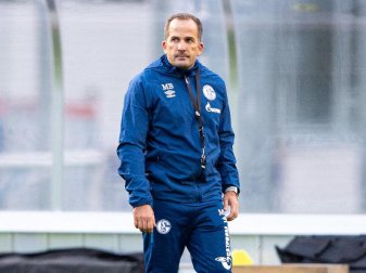 Manuel Baum wünscht sich einen erfolgreichen Einstand als neuer Trainer des FC Schalke 04. Foto: Guido Kirchner/dpa