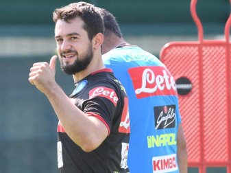 Amin Younes wechselt aus Leihbasis für zwei Jahre zu Eintracht Frankfurt. Foto: Ciro Sarpa/SSC Neapel/dpa