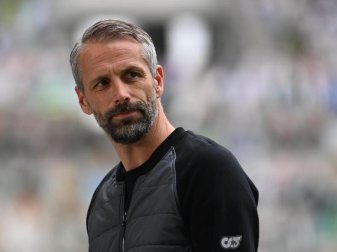Mönchengladbachs Trainer Marco Rose hofft auf das DFB-Debüt seiner Spieler Florian Neuhaus und Jonas Hofmann. Foto: Federico Gambarini/dpa-Pool/dpa Mönchengladbachs Trainer Marco Rose hofft auf das DFB-Debüt seiner Spieler Florian Neuhaus und Jonas Hofmann. Foto: Federico Gambarini/dpa-Pool/dpa