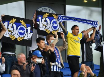 Für Fans in den Stadien wirbt die Petition aus England