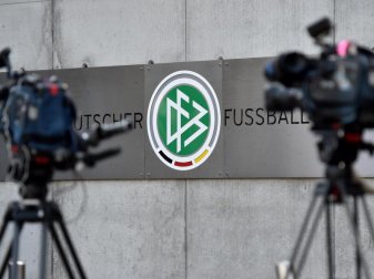 Der DFB steht wieder im Mittelpunkt von Ermittlungen. Foto: picture alliance / Boris Roessler/dpa Der DFB steht wieder im Mittelpunkt von Ermittlungen. Foto: picture alliance / Boris Roessler/dpa