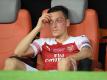 Arsenals Mesut Özil wurde nicht für die Europa League gemeldet. Foto: Arne Dedert/dpa