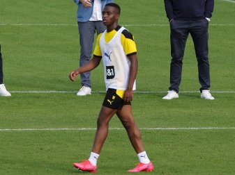 BVB-Talent Moukoko soll in der Champions League starten BVB-Talent Moukoko soll in der Champions League starten
