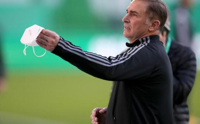 Kann mit der deutschen U21 bei der EM-Qualifikation die Gruppenführung übernehmen: Trainer Stefan Kuntz. Foto: Daniel Karmann/dpa