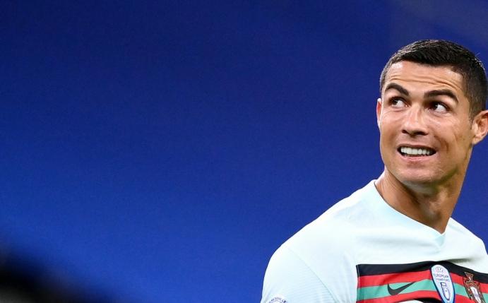 Ronaldo zählt zu den positiv getesteten Spielern