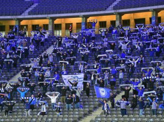 Hertha geht noch von Fans im Olympiastadion aus. Foto: Soeren Stache/dpa-Zentralbild/dpa Hertha geht noch von Fans im Olympiastadion aus. Foto: Soeren Stache/dpa-Zentralbild/dpa
