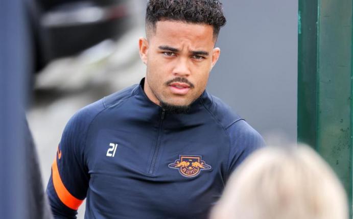 Muss in Augsburg vorerst auf der Bank Platz nehmen: RB-Neuzugang Justin Kluivert. Foto: Jan Woitas/dpa-Zentralbild/dpa