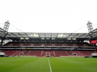 1.FC Köln: Telekom als neuer Technologiepartner 1.FC Köln: Telekom als neuer Technologiepartner