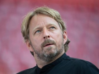 Kann sich vorstellen noch lange beim VfB Stuttgart zu bleiben: Sportdirektor Sven Mislintat. Foto: Marijan Murat/dpa Kann sich vorstellen noch lange beim VfB Stuttgart zu bleiben: Sportdirektor Sven Mislintat. Foto: Marijan Murat/dpa