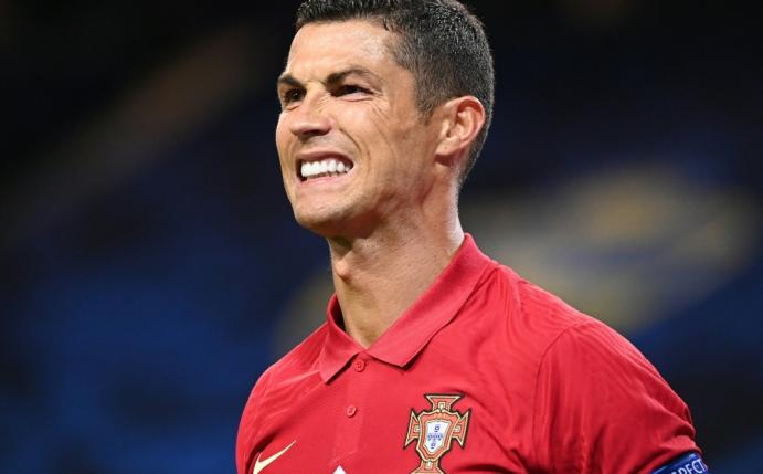 Cristiano Ronaldo infizierte sich mit dem Coronavirus