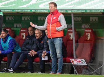 Will trotz Dreifach-Belastung nicht viel rotieren: Leipzig-Coach Julian Nagelsmann. Foto: Matthias Balk/dpa Will trotz Dreifach-Belastung nicht viel rotieren: Leipzig-Coach Julian Nagelsmann. Foto: Matthias Balk/dpa