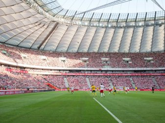 Das polnische Nationalstadion wird zum Krankenhaus Das polnische Nationalstadion wird zum Krankenhaus