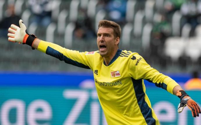 Aktuell die Nummer eins um Tor von Union Berlin: Andreas Luthe. Foto: Bernd Thissen/dpa