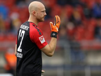 Dornebusch sah gegen den VfL Bochum die rote Karte Dornebusch sah gegen den VfL Bochum die rote Karte