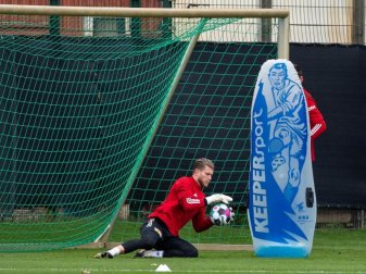 Union-Keeper Loris Karius hat sich im Training verletzt. Foto: Christophe Gateau/dpa Union-Keeper Loris Karius hat sich im Training verletzt. Foto: Christophe Gateau/dpa