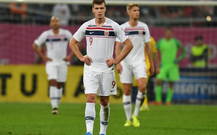 Sörloth kritisierte Trainer Lagerbäck vor der Mannschaft