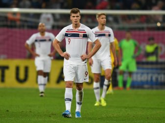 Sörloth kritisierte Trainer Lagerbäck vor der Mannschaft Sörloth kritisierte Trainer Lagerbäck vor der Mannschaft