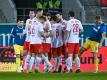Jahn Regensburg besiegte Eintracht Braunschweig klar mit 3:0. Foto: Armin Weigel/dpa