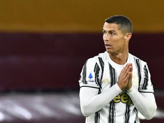 Nach Infektion: Ronaldo weiter in Quarantäne Nach Infektion: Ronaldo weiter in Quarantäne