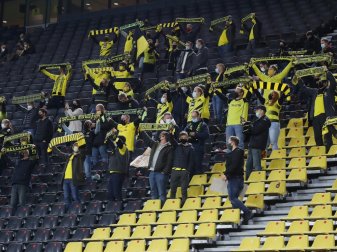Beim Revierderby waren 300 Zuschauer zugelassen Beim Revierderby waren 300 Zuschauer zugelassen