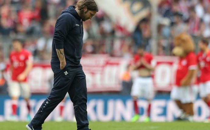 Nach unsportlichem Verhalten wurde Frings bestraft