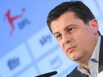 Christian Seifert will nicht vorzeitig bei der Deutschen Fußball Liga aussteigen. Foto: Arne Dedert/dpa Pool/dpa Christian Seifert will nicht vorzeitig bei der Deutschen Fußball Liga aussteigen. Foto: Arne Dedert/dpa Pool/dpa