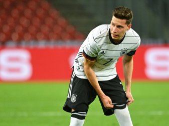 Julian Draxler laboriert an einer Oberschenkelverletzung Julian Draxler laboriert an einer Oberschenkelverletzung