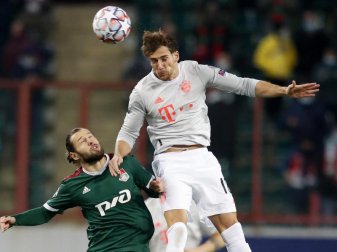 Leon Goretzka (r) köpfte Bayern früh in Moskau in Führung. Foto: Maxim Shemetov/Reuters Pool/dpa Leon Goretzka (r) köpfte Bayern früh in Moskau in Führung. Foto: Maxim Shemetov/Reuters Pool/dpa