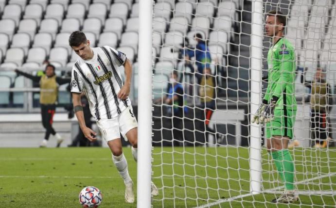 Die Tore von Álvaro Morata gegen den FC Barcelona waren regelwidrig. Foto: Antonio Calanni/AP/dpa