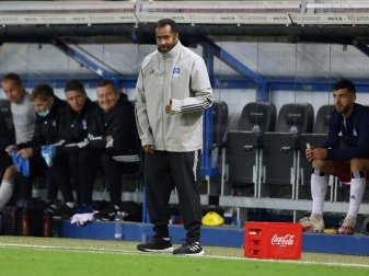 Thioune erhält nach Derby Auszeichnung für Fußballspruch Thioune erhält nach Derby Auszeichnung für Fußballspruch