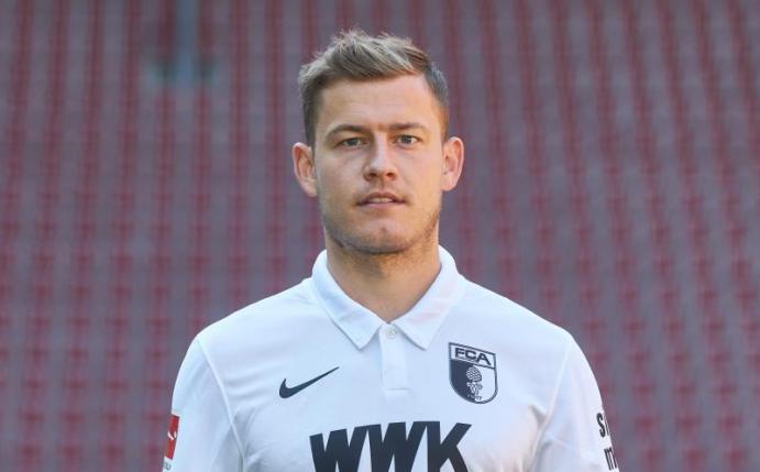 Alfred Finnbogason steht beim FC Augsburg nach einer verletzungsbedingten Pause vor dem Comeback. Foto: Klaus Rainer Krieger/FC Augsburg/dpa
