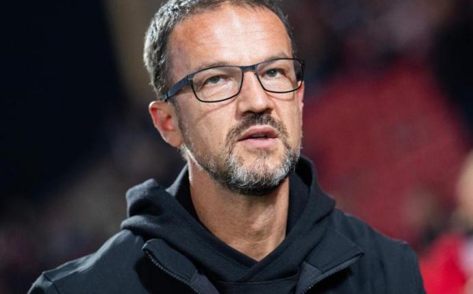 Fredi Bobic, Sportdirektor von Eintracht Frankfurt, hält den Zuschauerausschluss für «unverhältnismäßig». Foto: Tom Weller/dpa/Archivbild
