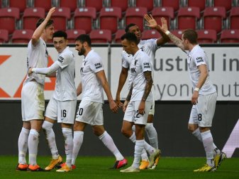 Augsburg siegt gegen Mainz 05 Augsburg siegt gegen Mainz 05