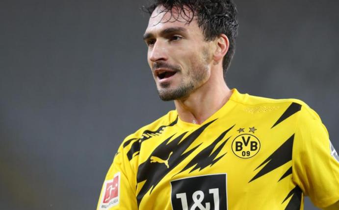 Droht gegen Brügge auszufallen: BVB-Routiner Mat Hummels. Foto: Friso Gentsch/dpa