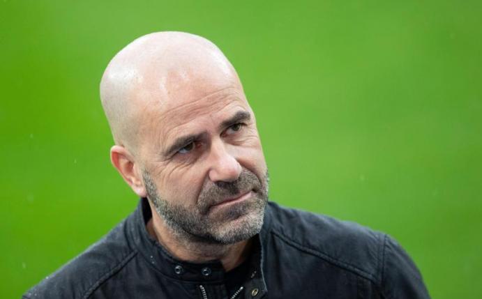 Freut sich auf das Spiel gegen Hapoel Be'er Sheva: Leverkusens Trainer Peter Bosz. Foto: Tom Weller/dpa