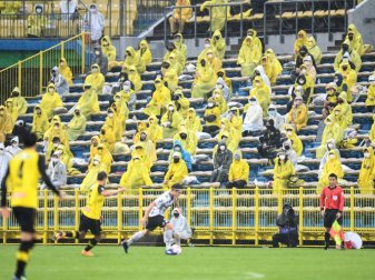 24.000 Zuschauer sollten das Finale verfolgen 24.000 Zuschauer sollten das Finale verfolgen