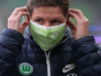 Ist mit der Transferpolitik des VfL Wolfsburg nicht zufrieden: Trainer Oliver Glasner. Foto: Peter Steffen/dpa Ist mit der Transferpolitik des VfL Wolfsburg nicht zufrieden: Trainer Oliver Glasner. Foto: Peter Steffen/dpa