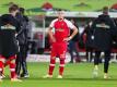 Spielt beim SC Freiburg bislang nur eine Nebenrolle. Ermedin Demirovic (M). Foto: Tom Weller/dpa