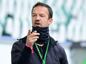 Fredi Bobic kritisiert die Politik Fredi Bobic kritisiert die Politik