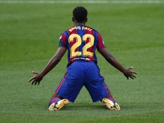 Barca-Jungstar Ansu Fati muss sich nach einem Meniskusriss im linken Knie einer Operation unterziehen. Foto: Joan Monfort/AP/dpa Barca-Jungstar Ansu Fati muss sich nach einem Meniskusriss im linken Knie einer Operation unterziehen. Foto: Joan Monfort/AP/dpa