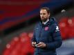 Stellt sich darauf ein, eventuell mit den Three Lions gegen Island in Deutschland anzutreten: Englands Trainer Gareth Southgate. Foto: Daniel Leal Olivas/PA Wire/dpa