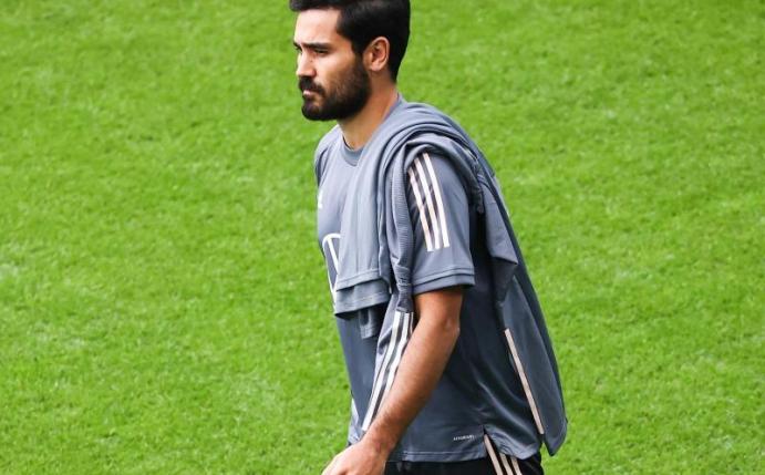 Hatte die Länderspiele im Oktober verpasst, nachdem er sich mit Corona infiziert hatte: Ilkay Gündogan. Foto: Christian Charisius/dpa
