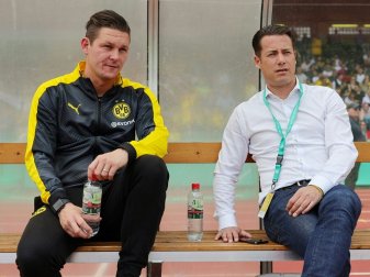 Lars Ricken (r.) wird beim BVB befördert Lars Ricken (r.) wird beim BVB befördert