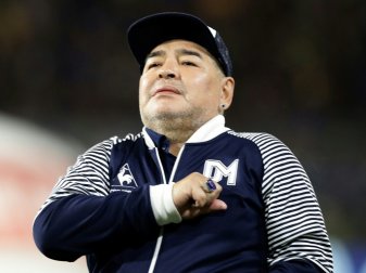 Maradona darf das Krankenhaus verlassen Maradona darf das Krankenhaus verlassen