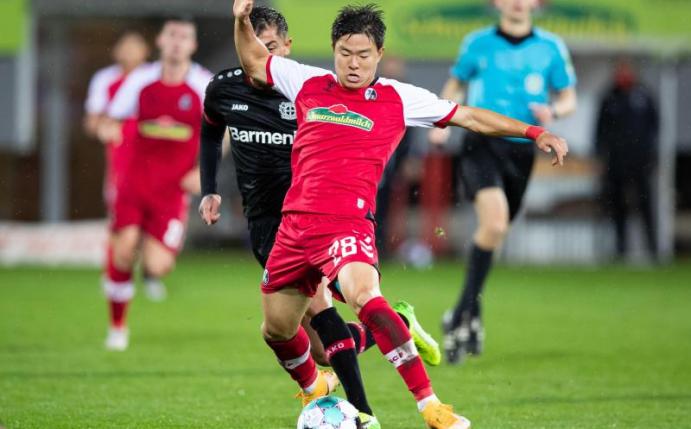 Kwon Changhoon ist auf seiner Länderspielreise mit der südkoreanischen Nationalmannschaft positiv auf das Coronavirus getestet worden. Foto: Tom Weller/dpa