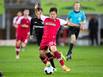 Kwon Changhoon ist auf seiner Länderspielreise mit der südkoreanischen Nationalmannschaft positiv auf das Coronavirus getestet worden. Foto: Tom Weller/dpa Kwon Changhoon ist auf seiner Länderspielreise mit der südkoreanischen Nationalmannschaft positiv auf das Coronavirus getestet worden. Foto: Tom Weller/dpa
